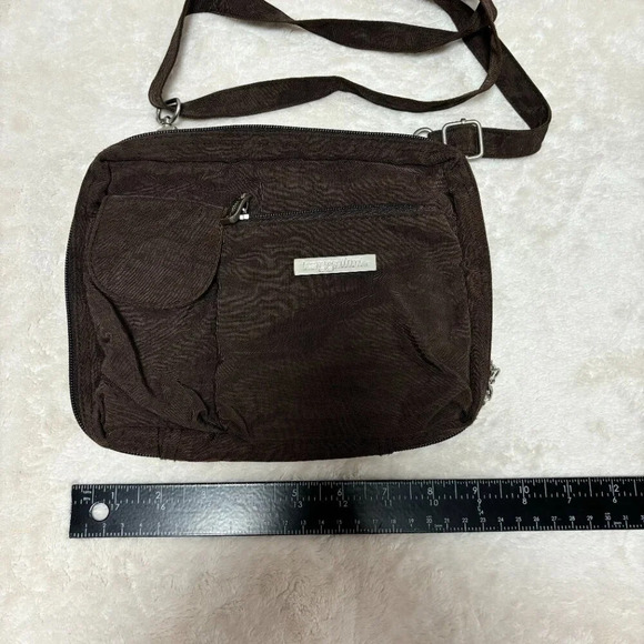 Baggallini Brown Crossbody Bag Adjustable Straps Red Interior Pockets - Picture 10 of 10